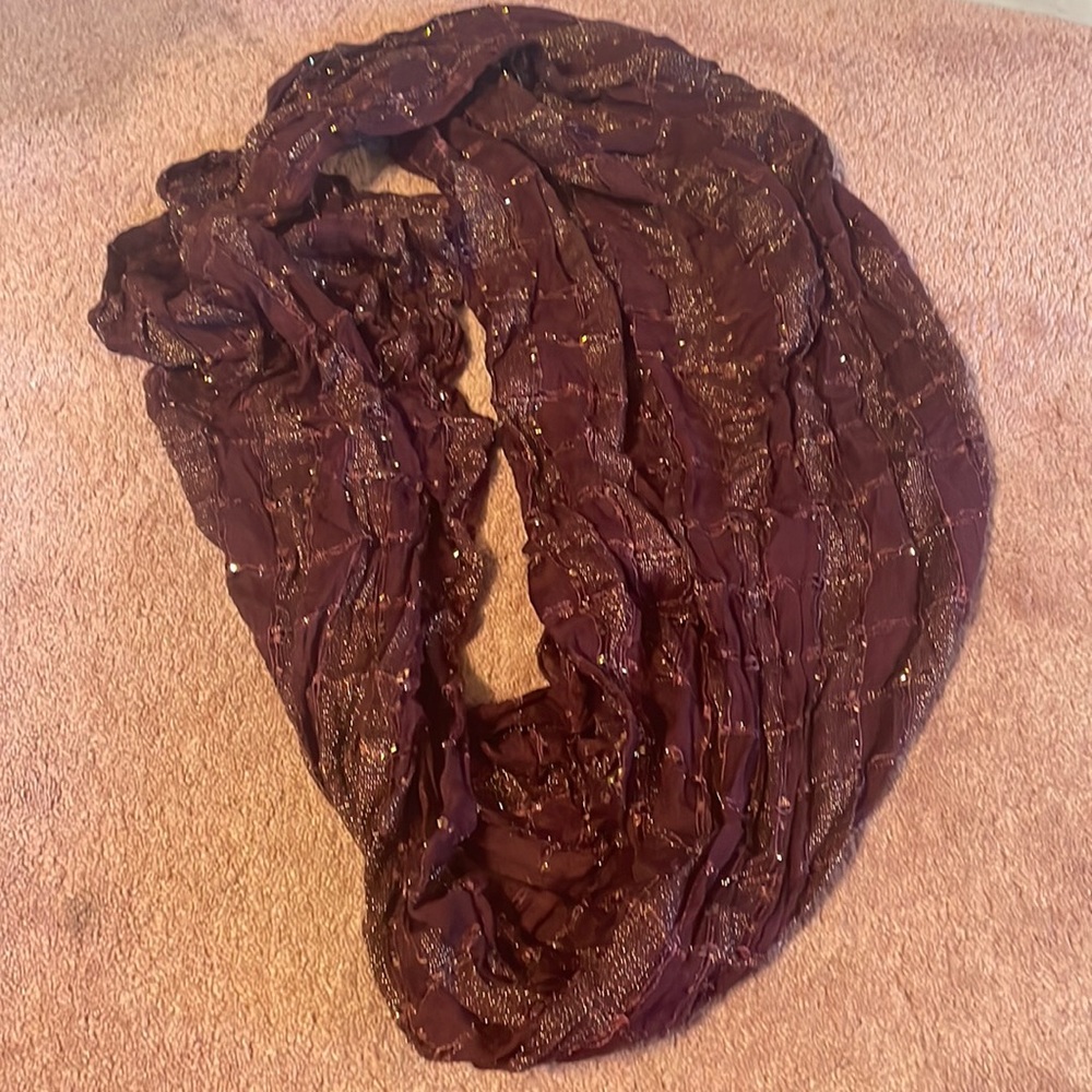 Infinity scarf